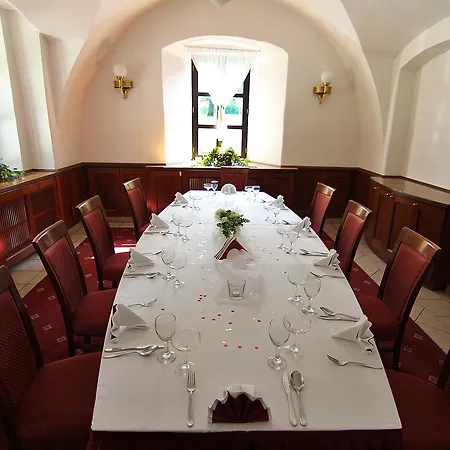 Hotel Zamek 3*