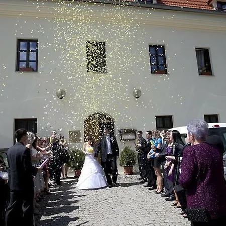 Zamek 3*