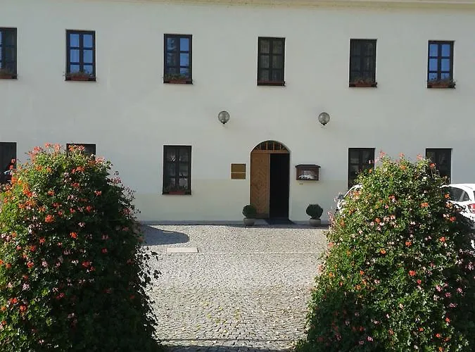 Zamek 3*