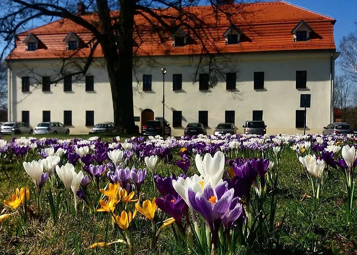 Zamek 3*