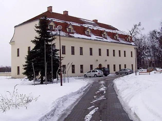 Zamek Hotel 3*